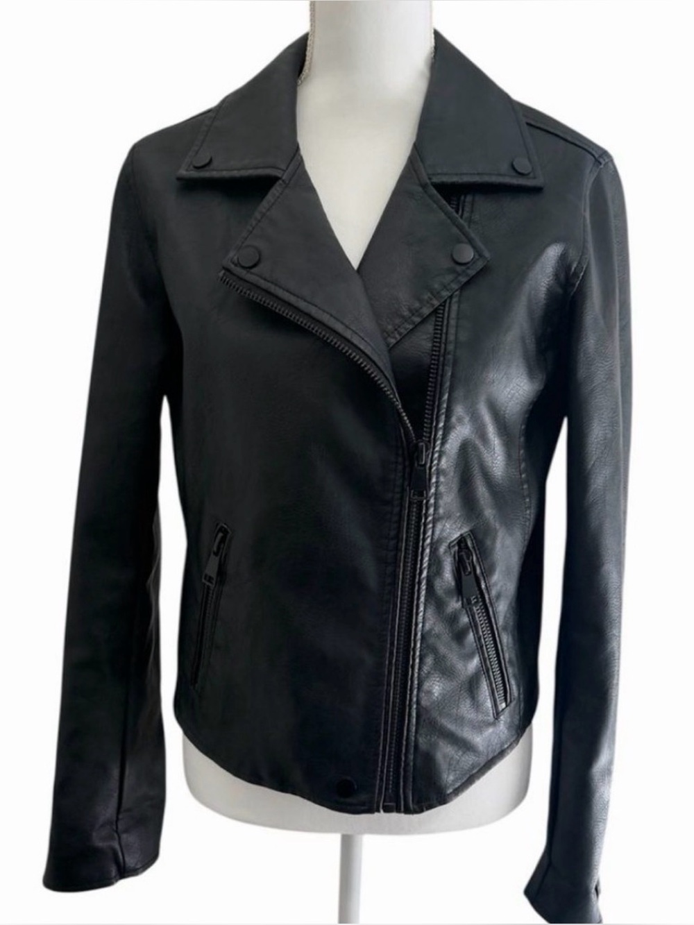 Anthropologie Vegan Leather Moto Jacket in Black Size Small Petite Like New